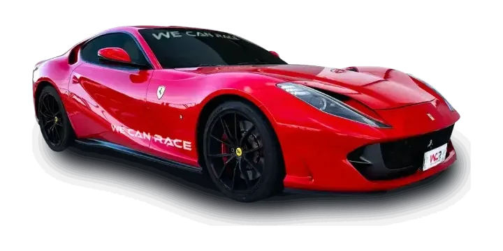Ferrari 812 Superfast disponibile all'Autodromo di Mores